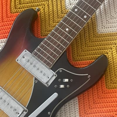 Matsumoku  Solid Body Guitar - 1960’s Made in Japan 🇯🇵! - Killer Guitar! - Awesome Pickups! - image 5