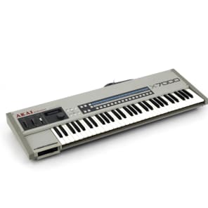 Akai X7000 Sampling Keyboard