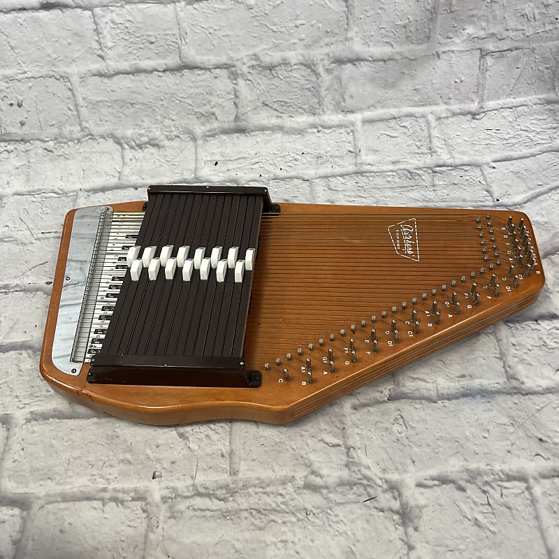 Oscar Schmidt Autoharp with Case Reverb