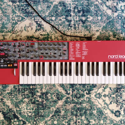 Nord Lead 4 Synth Va - with original bag and Synthcloud Libraries