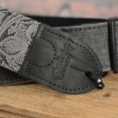 Martin 18A0109 Scroll & Leaf Pattern Denim Premium Guitar Strap w Built in Pick Holder FREE Shipping image 2