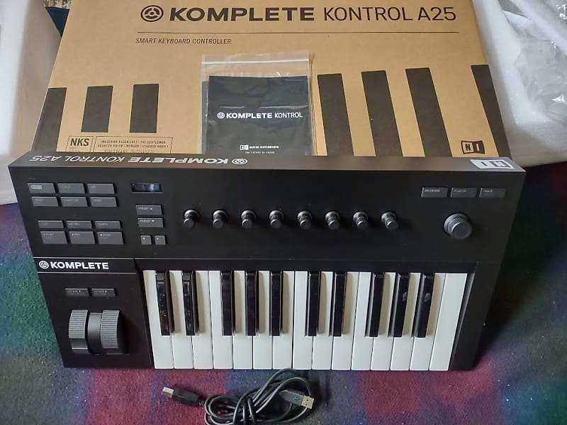 Native Instruments Komplete Kontrol A25, *Pkg Offer in | Reverb