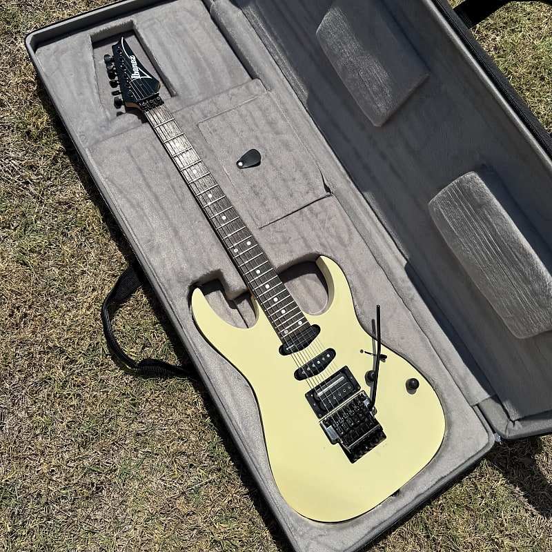 Ibanez アイバニーズ　エレキギター　RG560、570？ Ibanez アイバニーズ エレキギター RG560、570？ Yahoo!オークション