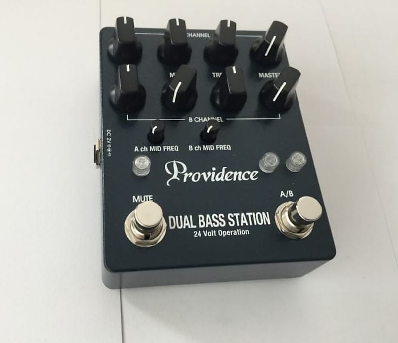 Providence Dual Bass Station DBS-1 Preamp w/ Original box