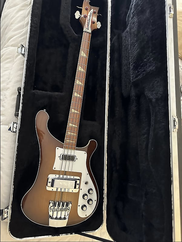 Rickenbacker 4001 jetglo 1976年製 ハードケース付き Rickenbacker 4001 jetglo 1976年製 ハードケース付き 1976