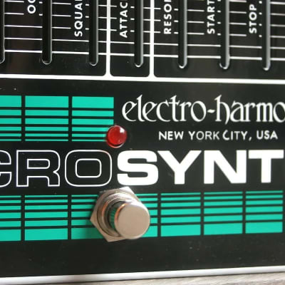 Electro-Harmonix Bass Microsynth Analog Synthesizer imagen 3