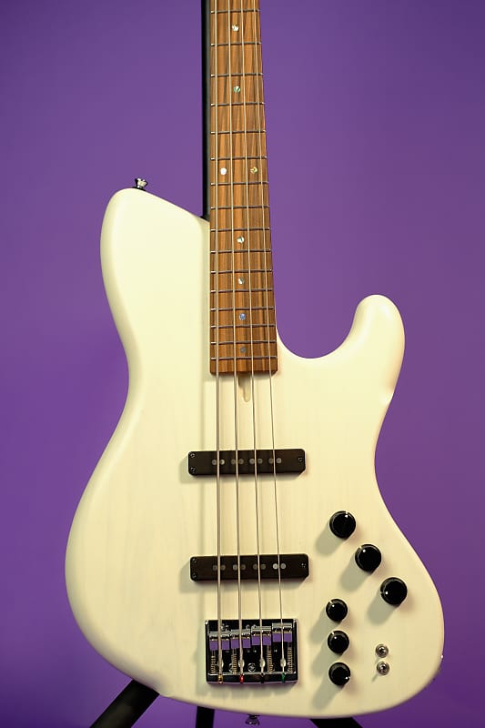 dragonfly SJ4 / 330 2022 - Transparent White | Reverb dragonfly SJ4 / 330 2022 - Transparent White | Reverb