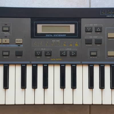 Casio CZ-101 49-Key Synthesizer 1985 - 1988 - Black