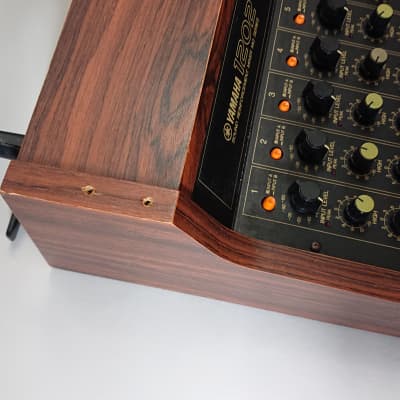 Yamaha 1202 MQ Series 12 channel 4 band analoge Mixer 1980s