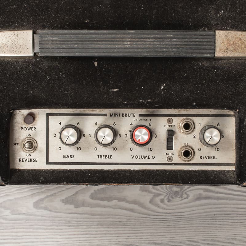 Vintage Polytone Mini-Teeny Brute II Solid-State Guitar Amplifier, Black  Velvet x9148 (USED)