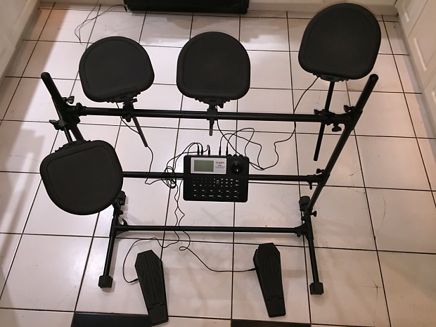 Alesis Ion iDM02 24 Bit Stereo Drum Machine 4 pads 2 Foot Controls Stand Access