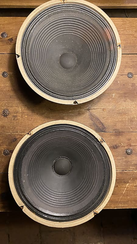 Goodmans mega best sale bass speaker