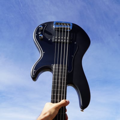 G&L USA Kiloton-5/Fretless/Lined Jet Black Satin Frost 5-String Electric Bass Guitar w/ Black Tolex Case (2023) image 4