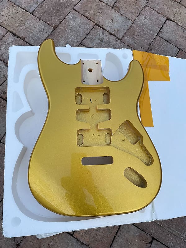 HSH Strat Style Golden Finish Guitar Poplar Wood Body | Reverb