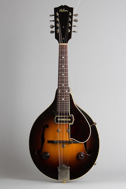 Gibson  EM-150 Hollow Body Electric Mandolin (1939), ser. #EGE-7079, original tweed hard shell case. image 1