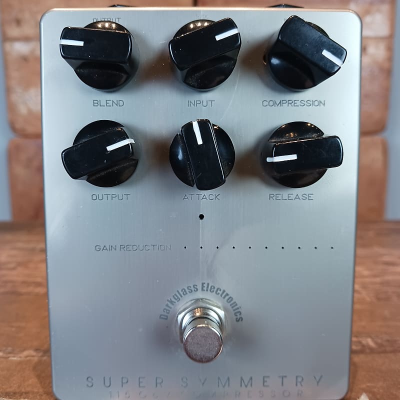 Darkglass Electronics Super Symmetry Compressor