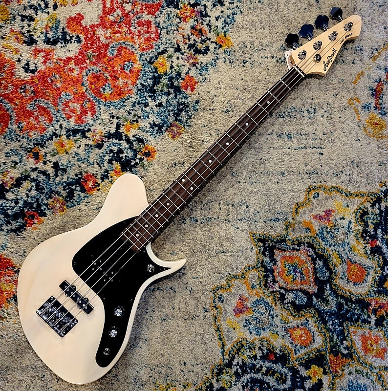 Aria Pro II Jet B - Electric Bass - White | Reverb