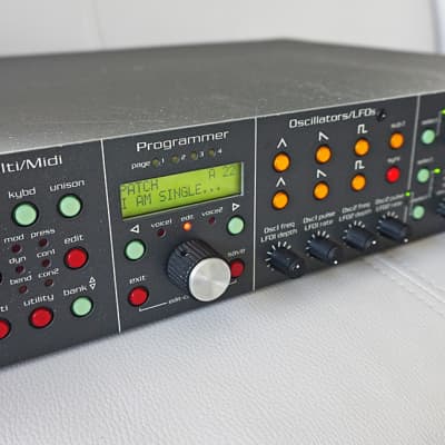Studio Electronics OMEGA 2 - Analog Synthesizer