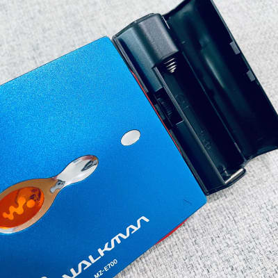 Sony MZ-E700 Walkman MiniDisc Player w/ Remote, EX Blue ! Working ! image 10