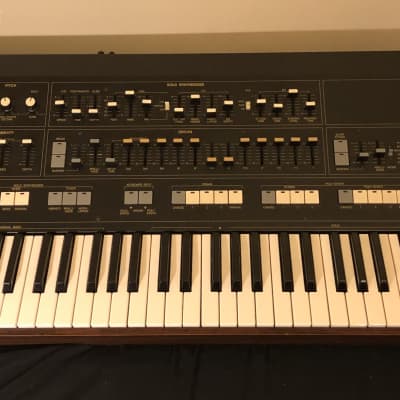 rare vintage Yamaha SK30 (Analogue String Ensemble Machine + Organ + Poly Synthesizer + Mono Synthesizer - multi keyboard)