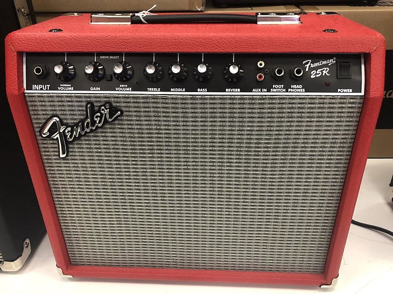 Fender frontman deals 25