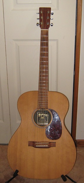 Martin 000x1 outlet acoustic guitar