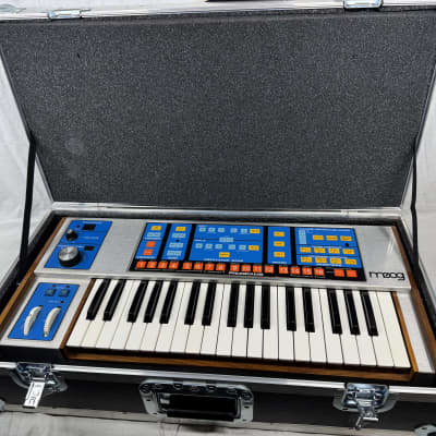 Moog Model 341A The Source Analog Synthesizer Keyboard with Case