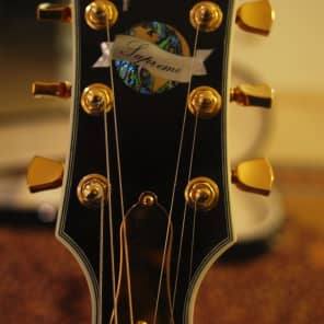 Gibson Les Paul Supreme 2007 Goldtop image 7