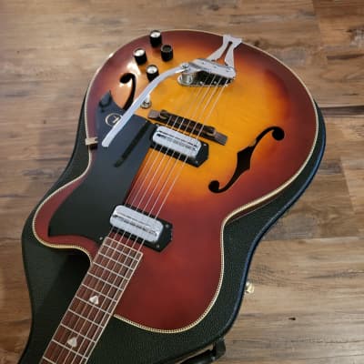 Kay K682 Galaxie II Electric Guitar 1960s Sunburst Great Condition W/Hard Case image 7