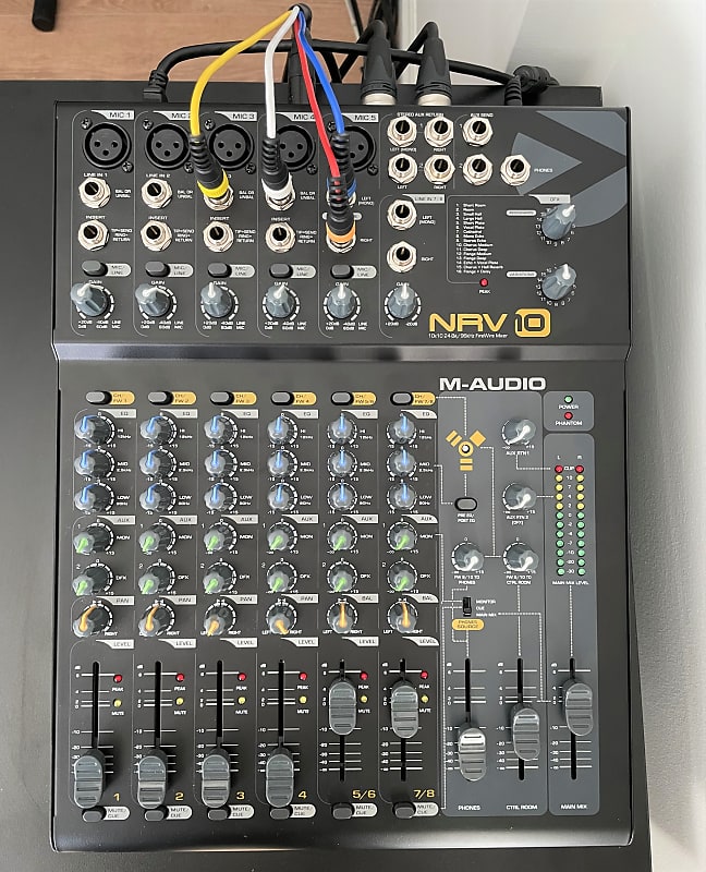 M-Audio NRV10 | Reverb