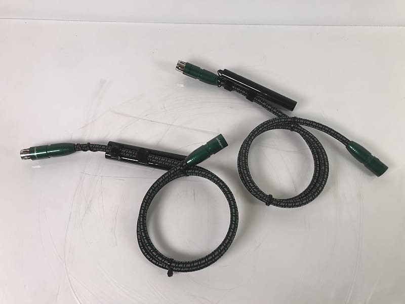 AudioQuest Columbia RCA Cables with XLR 1m Pair Interconnect  			