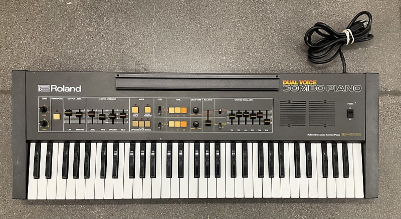 Roland EP-6060 61-Key Dual Voice Combo Piano | Reverb