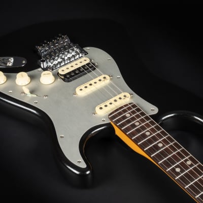 2021 Fender American Ultra Luxe Stratocaster RW Floyd Rose HSS - Mystic Black | USA Matching Headstock | COA OHSC image 8
