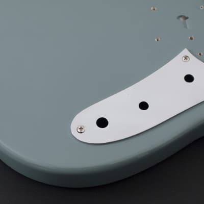 Squier Bullet Mustang Sonic Gray Body image 3