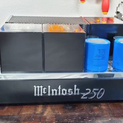 🔥Vintage Mcintosh MC250 Stereo Power Amplifier Receiver Pro Restored!!!🔥 image 13