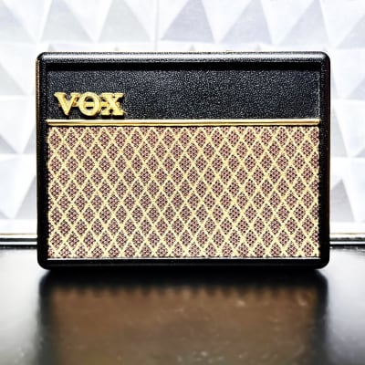 VOX AC1 Rhythm VOX Bass Mini Bass Guitar Amp | Reverb