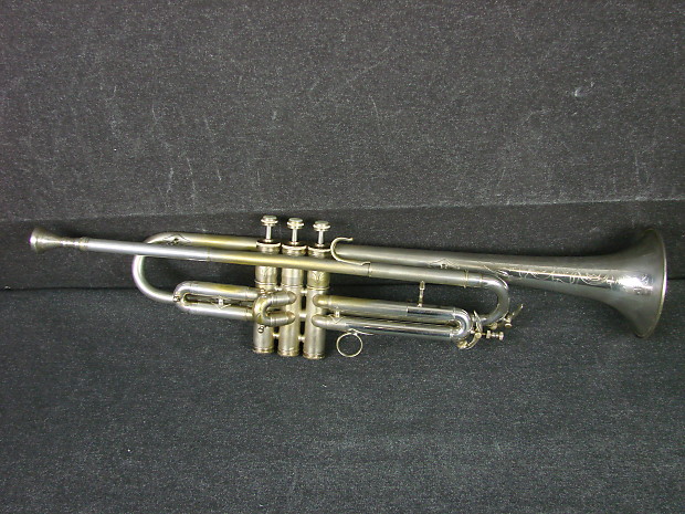 Vintage 1930s Conn Made in USA 10 B Peashooter Trumpet W Case