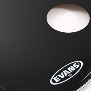 Evans EQ3 Resonant Black Bass Drumhead - 22 inch - With Port Hole image 2