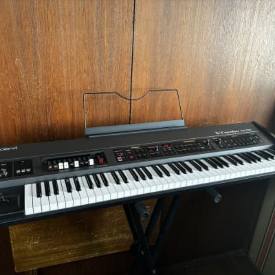 Roland VR-700 76-Key V-Combo Organ | Reverb