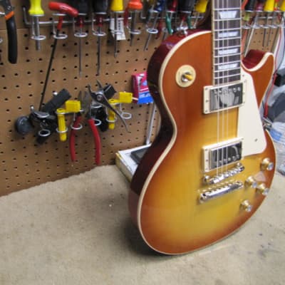 Gibson Les Paul Standard '60s 2022 - UNburst - Les Paul Standard 60s - NOS Never Retailed - You will be the 1st owner image 5