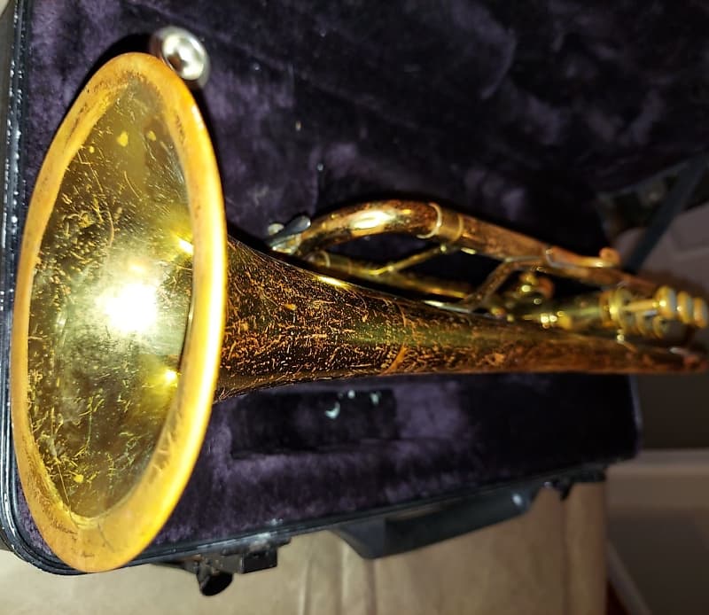 King Cleveland 600 Bb Trumpet Brass with Case, Good Playing King Cleveland 600 Bb Trumpet Brass with Case, Good Playing