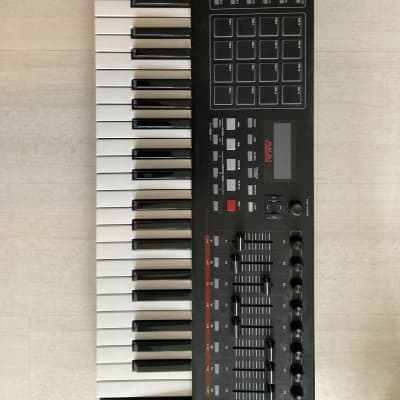 Akai MPK249 2014 - Present - Black image 1