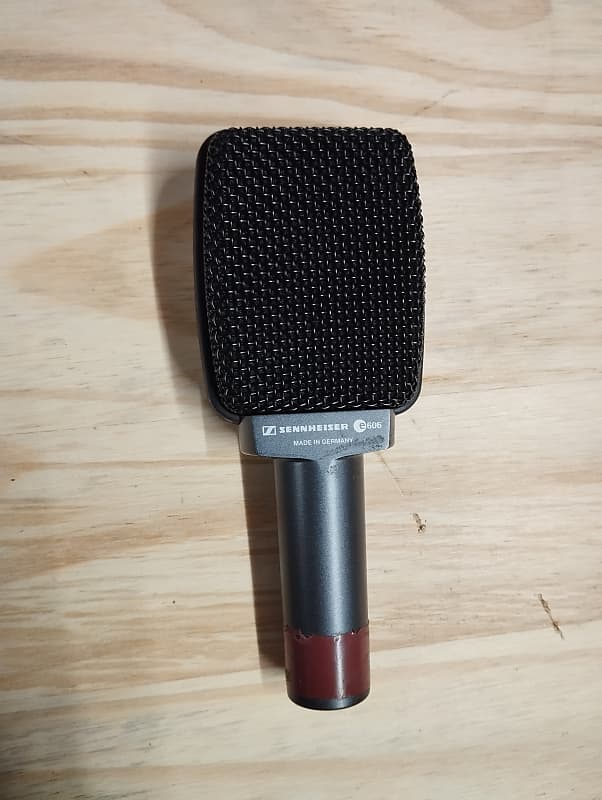 Sennheiser E606 | Reverb