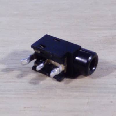 Boss DR-5 parts - Headphone jack 3.5mm