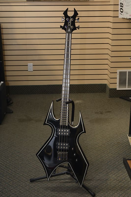 B.C. RICH TRACE WARBEAST BCリッチ ウォービースト　黒 B.C. Rich Warbeast Extreme with Floyd Rose Electric Guitar