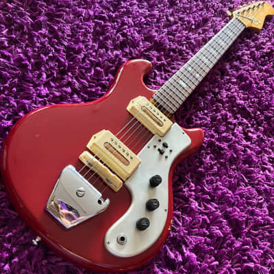 Late 1960s Guyatone LG-85T Red Vintage Japanese Electric