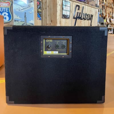 ベース EPIFANI UL2 210 Used Epifani UL2-210 Ultralight Series 2 Bass Cabinet