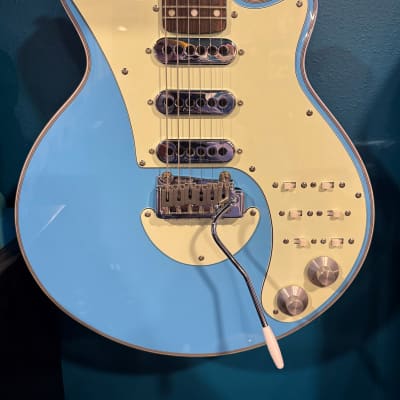 BMG Brian May Guitars Special 2019 - Limited Edition Baby Blue image 4