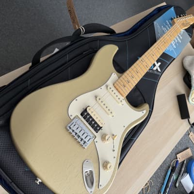 PJD Guitars Woodford Standard 2024 - Firemist Gold image 13