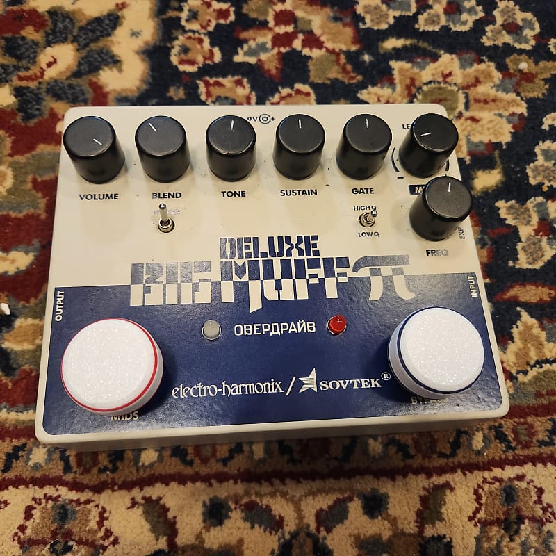 Electro-Harmonix Sovtek Deluxe Big Muff Pi